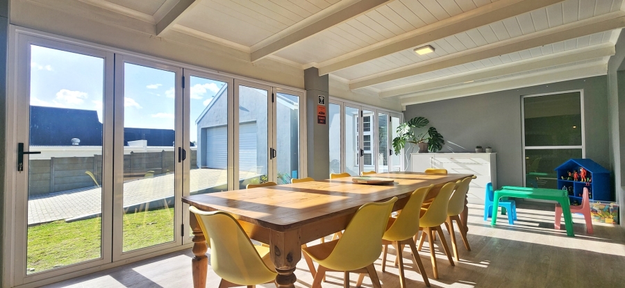 4 Bedroom Property for Sale in Bredasdorp Western Cape